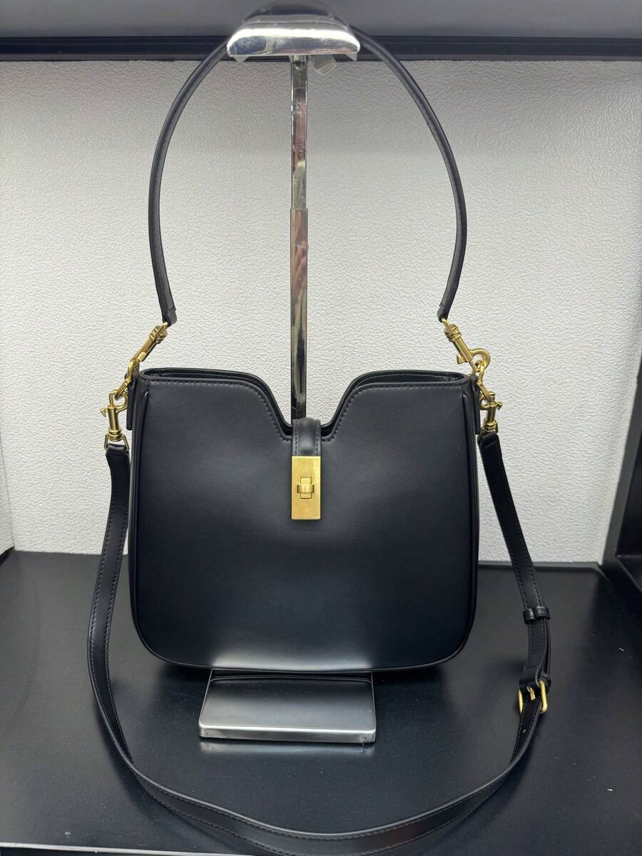 Men Tote Bags - Black - View 1