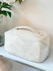 1 pieza Bolsa de cosméticos de PU con relieve de rosa, bolsa de cosméticos de lujo con relieve de caramelo, bolsa de cosméticos casual portátil, bolsa de cosméticos con cremallera de moda, bolsa de almacenamiento de cosméticos para viajes y vacaciones