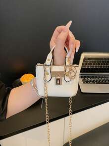 1个新款迷你斜挎包，可爱小众高端PU斜挎包，时尚新款手提包，清新亮丽的颜色，青春少女风格，可斜挎，金属链条，休闲时尚，适合外出，也可作为礼物送给朋友。 - 迷你斜背包 - 查看 9