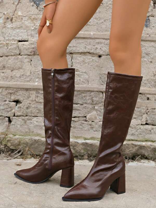 بوت طويلة للركبة للنساء ذوات الحجم الكبير، ذات سحاب جانبي وأصبع مدبب وكعب سميك، بوت أنيقة وعصرية للنوادي الليلية، موديل جديد لخريف/شتاء