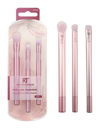 Set de 3 piezas de Técnicas Diarias para Ojos de Real Techniques, 361 Sombra Media Afilada + Cerdas Esponjosas para difuminar suavemente sombras en polvo o crema, 362 Puntero de Precisión Paleta de Sombra para difuminar + emborronar para un resultado uniforme e intenso, 363 Difuminador de Puntero de Precisión Pequeño, Pincel Afilado para difuminar + difuminar delineadores o sombras a lo largo de la línea de las pestañas, Set de Brochas, Kit de Brochas de Maquillaje, Set de Brochas de Maquillaje, Kit de Maquillaje Completo, Set de Brochas de Maquillaje, Kit de Maquillaje Completo, Kit de Brochas, Set de Brochas de Maquillaje, Set de Regalo de Maquillaje, Set