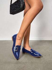 Nuevos zapatos de mujer de moda, zapatos planos casuales de suela blanda, zapatos pequeños, cómodos y no cansados ​​al caminar, decoración dorada en la parte superior, sencillos y elegantes mocasines - Azul Marino - Ver 1