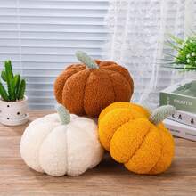 Almohada de peluche 3D con diseño de calabaza esponjosa - Animal de peluche realista de poliéster con 6 colores vibrantes (rojo, amarillo, verde, naranja, rosa, blanco) para decoración de Halloween, decoración del hogar, regalos de fiesta de cumpleaños y accesorios acogedores para el hogar, decoraciones de calabaza, decoración festiva, superficie texturizada
