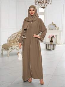 两件套 Nida 面料饰边设计头巾 + 长袍，服装套装，舒适日常穿着，适合女性春季穿着。 - 彩色 - 查看 15