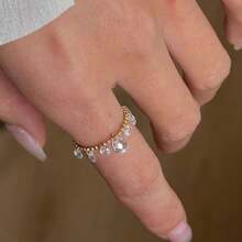 Light Luxury Fairy-Inspired Asymmetrical Waterdrop Tassel Sparkling Synthetic Zirconia Pendant Adjustable Ring - Stylish Youthful Accessory, Luxurious Designer Jewelry