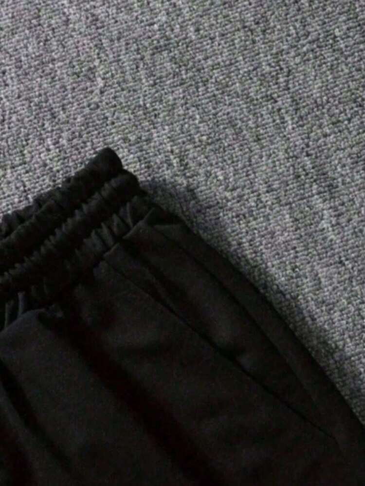 Conjunto Camiseta em Algodão + Shorts Shorts Mauricinho em Tactel Estampa Casual Streetwear Esportivo Primavera Verão - Preto - Visão 5