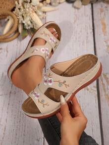 大码女士镂空刺绣平底套脚拖鞋，纯色厚底室内/室外坡跟凉鞋 - 米色 - 查看 3