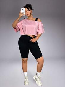 1 件女士加大码不对称肩纯色休闲运动短款上衣，百搭