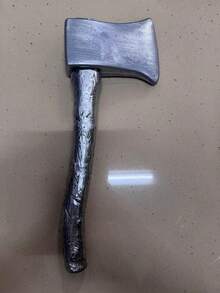 多件套角色扮演配件 - 斧头（40*16*4.5厘米）+ 银色帽子 + 手套 + 时钟 + 领结 - 彩色 - 查看 3