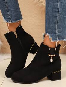 Jesienno-zimowe buty damskie w prostym stylu, na średnim obcasie i grubym obcasie, czarne zamszowe, krótkie botki z kryształkami, zapinane na zamek błyskawiczny z boku, modne i eleganckie botki damskie, buty damskie