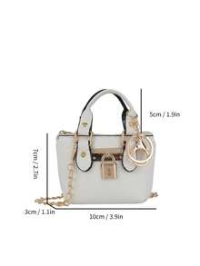 1个新款迷你斜挎包，可爱小众高端PU斜挎包，时尚新款手提包，清新亮丽的颜色，青春少女风格，可斜挎，金属链条，休闲时尚，适合外出，也可作为礼物送给朋友。 - 迷你斜背包 - 查看 12