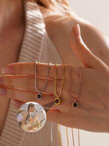 Customized Photo Necklace, Stainless Steel Box Chain Personalized Projection Necklace, Memorial Gift, Pet Memorial Jewelry With Embedded Photo, Fashionable & Minimalist Women's Jewelry, Ideal Gift For Girlfriend, Birthday, Anniversary, Party, Graduation, Wedding, Valentine's Day, Mother's Day, New Year, Christmas