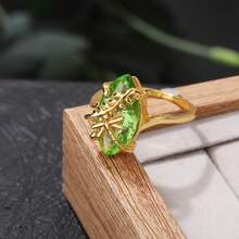 1 件橄榄绿蜻蜓女士戒指周年派对戒指首饰（无盒）