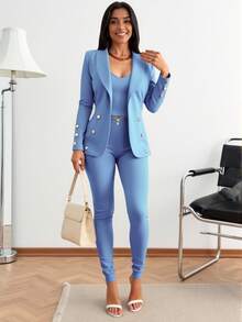 Conjunto Elegante de Tres Piezas para Mujer – Blazer, Top y Pantalón a Juego – Estilo Formal y Casual con Detalles de Perlas - Azul claro - Ver 3