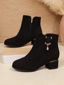 Jesienno-zimowe buty damskie w prostym stylu, na średnim obcasie i grubym obcasie, czarne zamszowe, krótkie botki z kryształkami, zapinane na zamek błyskawiczny z boku, modne i eleganckie botki damskie, buty damskie