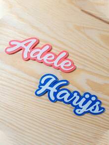 1 individuell angefertigter Acryl-Namensmagnet für den Kühlschrank, kreative und personalisierte funkelnde magnetische Englisch-Wort-Karte, glänzender und einfacher Stil, geeignet für Spindmarkierung und Dekoration, Namenskarte, das schönste Urlaubsgeschenk für Freunde, Geschenk zur Rückkehr an die Universität, Hochzeitsgeschenk