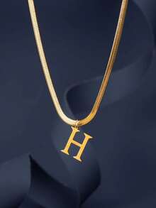 1pc European & American Fashion 26 Letter Pendant Blade Chain Necklace, 18K Gold Plated Stainless Steel, Non-Fading, Suitable For Women Everyday & Holiday Wear