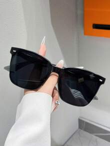 1 Pair Unisex Square Studded Fashion Fashion Glasses, Suitable For Family Outings, Travel, Holiday Outfits, Sports Style, Driving, Beach, Electronic Music Festivals, Outdoor Wear, Summer Accessories, Vacation, Elegant Attire, Street Style Accessories, Sports, Parties, Outdoor Activities, Street Style, Fishing, Holidays, Vacation - 黑灰 - 查看 2