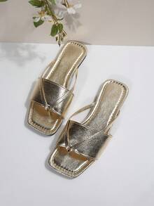 2025 New Square Toe Criss-Cross Design Sandals, Elegant And Vintage-Inspired, Versatile For Dresses In Spring/Summer - Gold - View 4