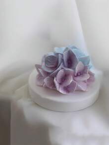 Molde de silicona bordado en 3D con diseño de flores - Adecuado para velas aromáticas, jabón, resina y manualidades de yeso | Diseño exquisito de pétalos y hojas, efectos realistas | Decoración del hogar DIY, decoración del automóvil, portavelas | Molde flexible y reutilizable, material para hacer jabón, decoración de inspiración natural, artesanía fina - Blanco - Ver 6