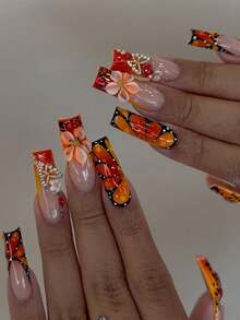 24 件/套豹纹印花，法式优雅奢华 3D 水滴，复古橙色蝴蝶花朵金色珍珠装饰设计长方形按压式指甲，美甲用品适合女孩/女士日常、户外、派对 - 彩色 - 查看 2