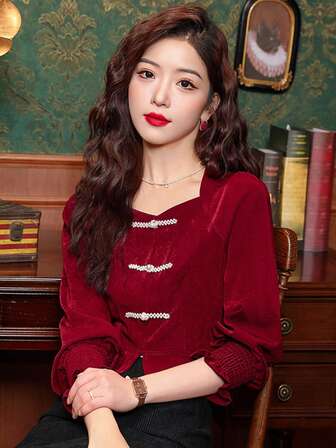 New Chinese Style Tweed Top Women Cropped Square Neck Blouse Frog Button Shirt Fall Unique Designer Boucle Short Top