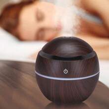 ​​[Neblina Mágica]Humidificador Ultrasónico con Diseño de Hongo - Base de Madera Natural y Cuerpo de Cerámica - Funcionamiento Silencioso (<25dB) - Conexión USB Recargable - Capacidad 200ml - Ideal para Dormitorios, Oficinas y Regalos (Estilo Rústico Moderno)​​ - Grano de madera oscuro redondo - Ver 4