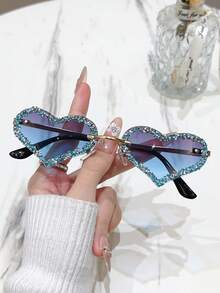 1副精美心形金属框镶钻时尚眼镜，情侣眼镜，适合约会、订婚、婚礼、情人节、夏季海滩度假、户外活动和旅行。 - 紅色 - 查看 9