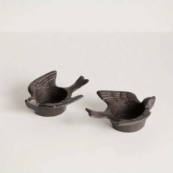 1pc Rustic Candle Holder - Flying Bird Pattern, Sturdy Iron Construction, Suitable For Living Room, Bedroom, Office, Tabletop Decor - Vintage Home Gift (Christmas, Wedding, Housewarming) - Easy To Clean Surface