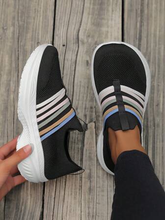 4E/4W 女士加大码宽版运动鞋，宽头宽底，舒适一脚蹬旅行鞋，轻便柔软鞋底，适合宽脚和厚脚，尺码 41-42