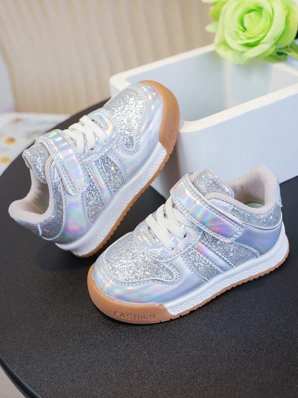 1 Paar Kinder Mode Klettverschluss Sportschuhe, vielseitig für den täglichen Gebrauch und Outdoor-Aktivitäten geeignet, passend für Frühling und Herbst