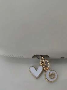 1pc White Heart-Shaped Phone Dust Plug, 26 Alphabet Dust Plug For Charging Port, DIY Phone Decor Suitable For Lightning (5-14) / Type-C