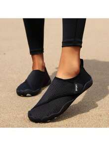 Scarpe sportive traspiranti per coppie, adatte per tapis roulant, spiaggia, escursioni, scarpe da passeggio leggere e antiscivolo - nero - Visualizzare 2