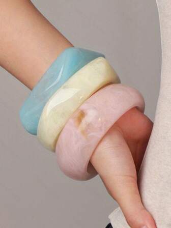 3 件夸张不对称亚克力半透明手链，适合女士，用途广泛