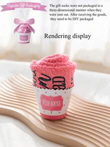 1 Paar kreative personalisierte Geschenksocken, rosa Schleifensocken, Kuchensocken, Korallfleecestrümpfe, rutschfeste Hausstrümpfe, Damen Mittellange Socken, Paar-Socken