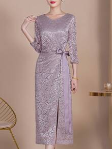This Luxurious V-Neck Evening Gown Is Perfect For Spring/Summer Mothers. The Three-Quarter Sleeve Lace Sequined Dress Exudes Elegance, Featuring A Bow Tie Design, A Slit At The Hem, And A Back Zipper. A Stylish And High-Quality Gift For Mothers, This Dress Is Suitable For Weddings, Guest Occasions, Everyday Wear, Casual Occasions, Parties, Ceremonies, Social Events, And Birthday Celebrations. - xám tím - Xem 3