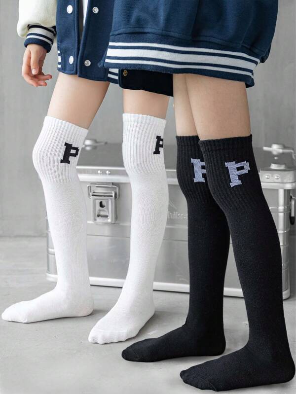 زوجان من الجوارب فوق الركبة للأطفال بنمط حرف P، جوارب طويلة مريحة مخططة للأطفال، أنيقة وعملية للارتداء اليومي، مناسبة للرياضة والمدرسة