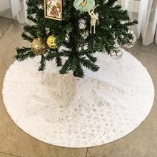Jupe pour sapin de Noël en peluche de 78 cm/90 cm/120 cm/155 cm, blanche et moelleuse avec des éléments de flocons de neige. Jupe de décoration pour sapin de Noël, convient pour différentes tailles d'arbres, pour la décoration de Noël et du Nouvel An, décoration de la maison, décoration de la pièce, décorations de Noël d'hiver, cadeaux de Noël, décorations de Noël - Argent - Voir 2
