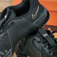 Nike Metcon 9 舒适缓震耐穿透气支撑休闲多功能低帮跑步鞋，男款，黑色 DZ2617-007 - 芝麻棕/橡皮淺褐色/煤黑 - 查看 4