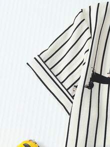 2 Stücke Damen bequemer gestreifter Dackel-Muster Pyjama-Set, Kragen-Knopf Kurzarm-Top und Schleife-Shorts, Sommer Nachtwäsche und Loungewear