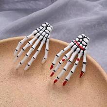 2pcs Halloween Skeleton Claw Edge Clip Headpiece Girl Gothic Hand Bone Niche Personalized Rose Dark Hair Clip Gift