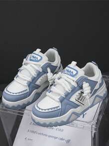 男士四季时尚、舒适、防滑、轻便、低帮运动鞋