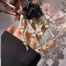 2pcs Halloween Skeleton Claw Edge Clip Headpiece Girl Gothic Hand Bone Niche Personalized Rose Dark Hair Clip Gift