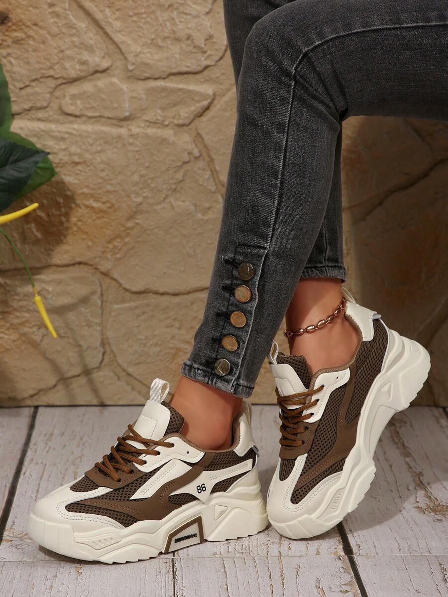 Novos Tênis Femininos, Malha Respirável Marrom, Tênis Chunky da Moda, Design com Cadarço, Sapatos Casuais para Uso Externo em Todas as Estações