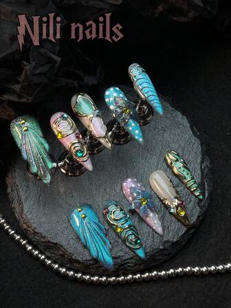 10pcs Slim High-Heeled Korean Style Gold 3D Decorative Chrome Brown Green Y2K Full Coverage Fake Nail Set To Express Your Love, European Style Punk Cool Girl Brown Cat Eyes, Bohemian Princess Style Decorative Music Festival Nordic Full Coverage Patch Nail Set, Suitable For Boys And Girls, Comes With 1 Mini Nail File And 1 Double-Sided Adhesive Label.