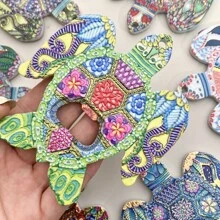 A Turtle-Shaped Vintage Fosseasia Geometrically Symmetrical Pattern Embossed With Gold Foil And Double-Use Refrigerator Magnet. It Can Be Used As A Bottle Opener And Is Suitable For Home Decoration, Daily Use And As A Holiday Gift.