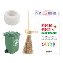 圣诞道具、凌乱房间警告小雕像和微型模型 - 彩色 - 查看 7