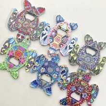 A Turtle-Shaped Vintage Fosseasia Geometrically Symmetrical Pattern Embossed With Gold Foil And Double-Use Refrigerator Magnet. It Can Be Used As A Bottle Opener And Is Suitable For Home Decoration, Daily Use And As A Holiday Gift.