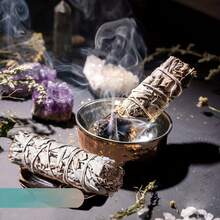 Rattan Material-Whit Sage & Dragon's Blood Sage Incense Set(1/3pcs) Rattan Smudge Stick Wands | Complete Guide | Wood Material, Spice Scent, Air Purifying Incense Or Cleansing