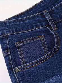 Ciemnoniebieskie, haftowane, zniszczone jeansy dla nastolatków z prostymi nogawkami